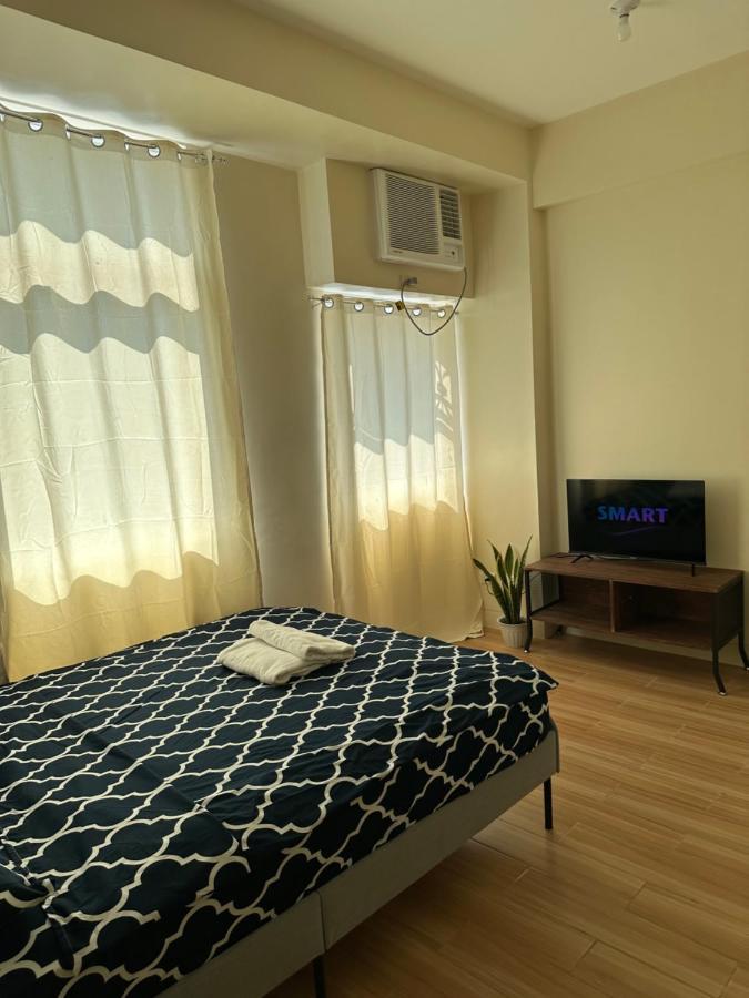 Neat Unit In Holland Park Southwoods Aparthotel Binan Exterior photo